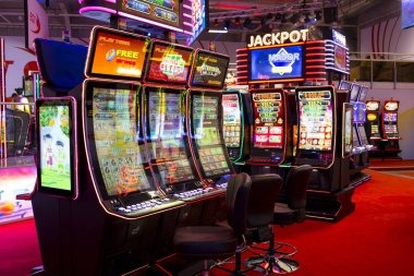rook live blackjack HD video feed showing dealer, cards, and betting interface